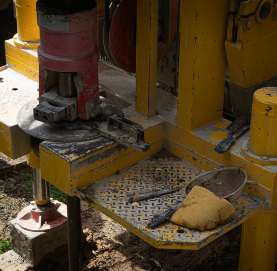 water-well-drilling-machine.png